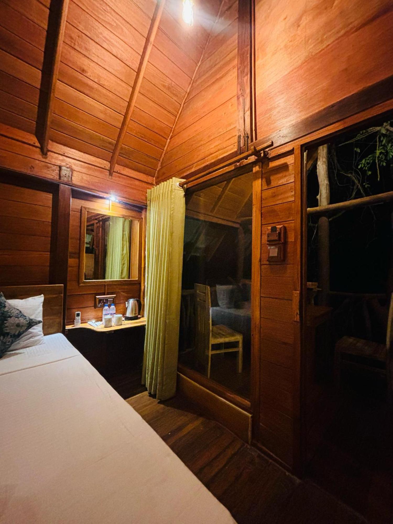 Woodholic Homestay Сигирия Экстерьер фото