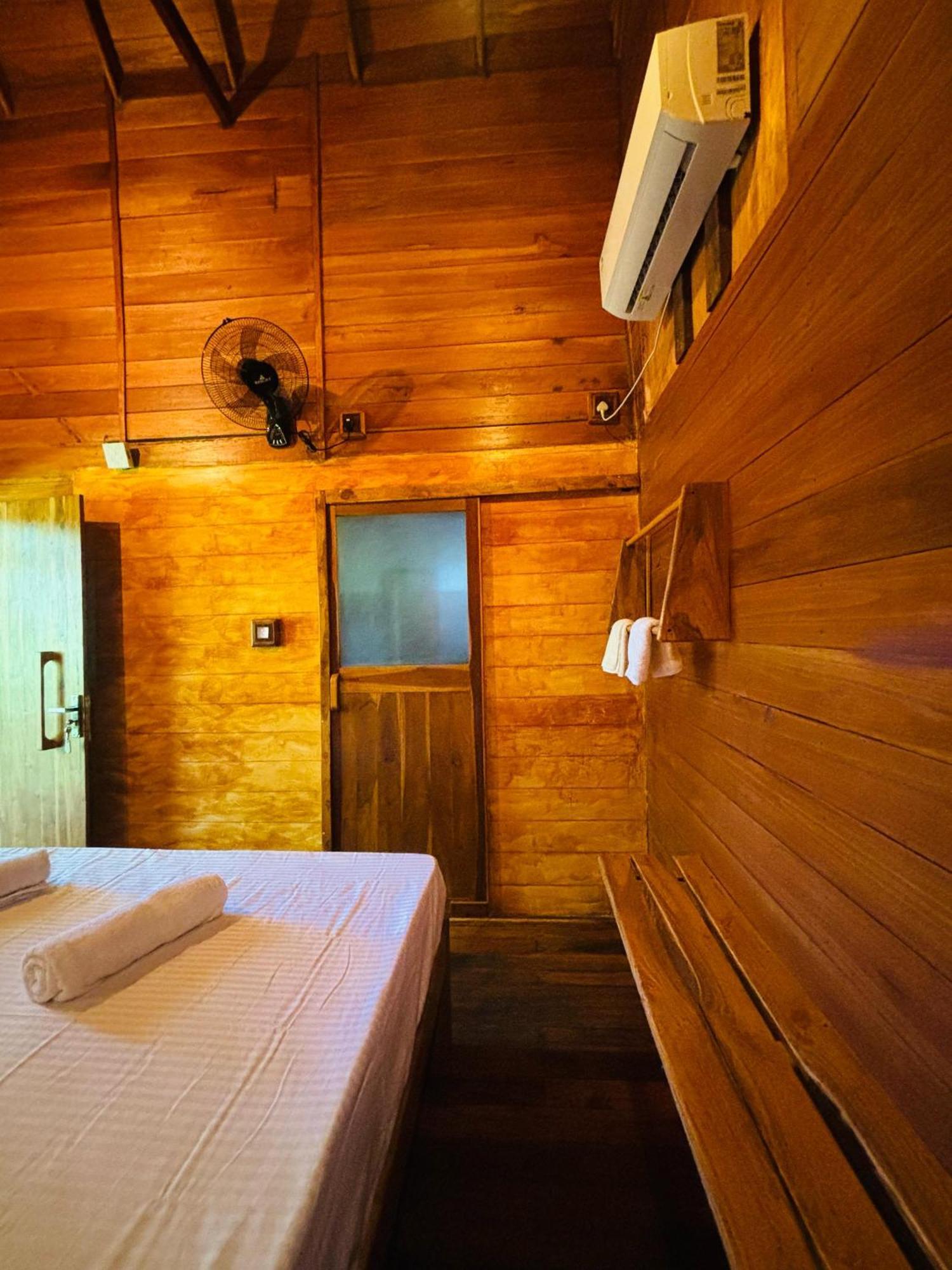 Woodholic Homestay Сигирия Экстерьер фото