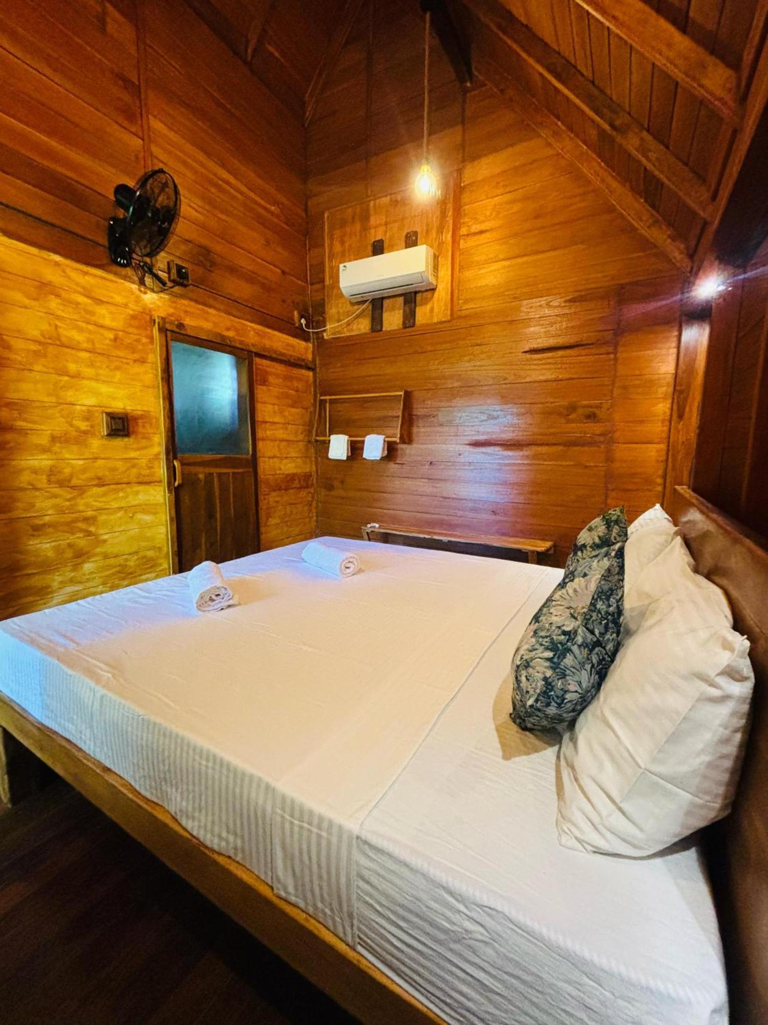 Woodholic Homestay Сигирия Экстерьер фото